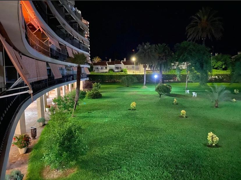 Apartamento Los Carmenes, Playa De Gandia Eksteriør bilde